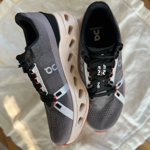 On Running Cloudeclipse in Fade | Sand, W’s size 8 - Picture 4 of 14